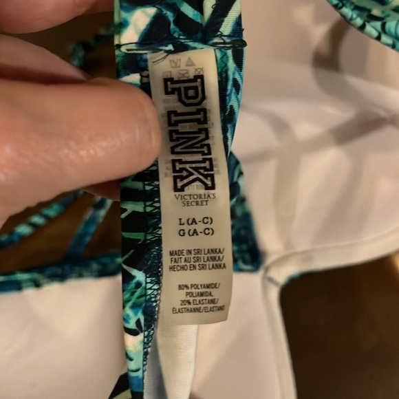 Victoria Secret Pink Bikini Top - Picture 3 of 3